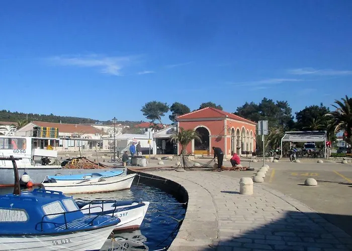 Melem Stari Grad (Hvar)